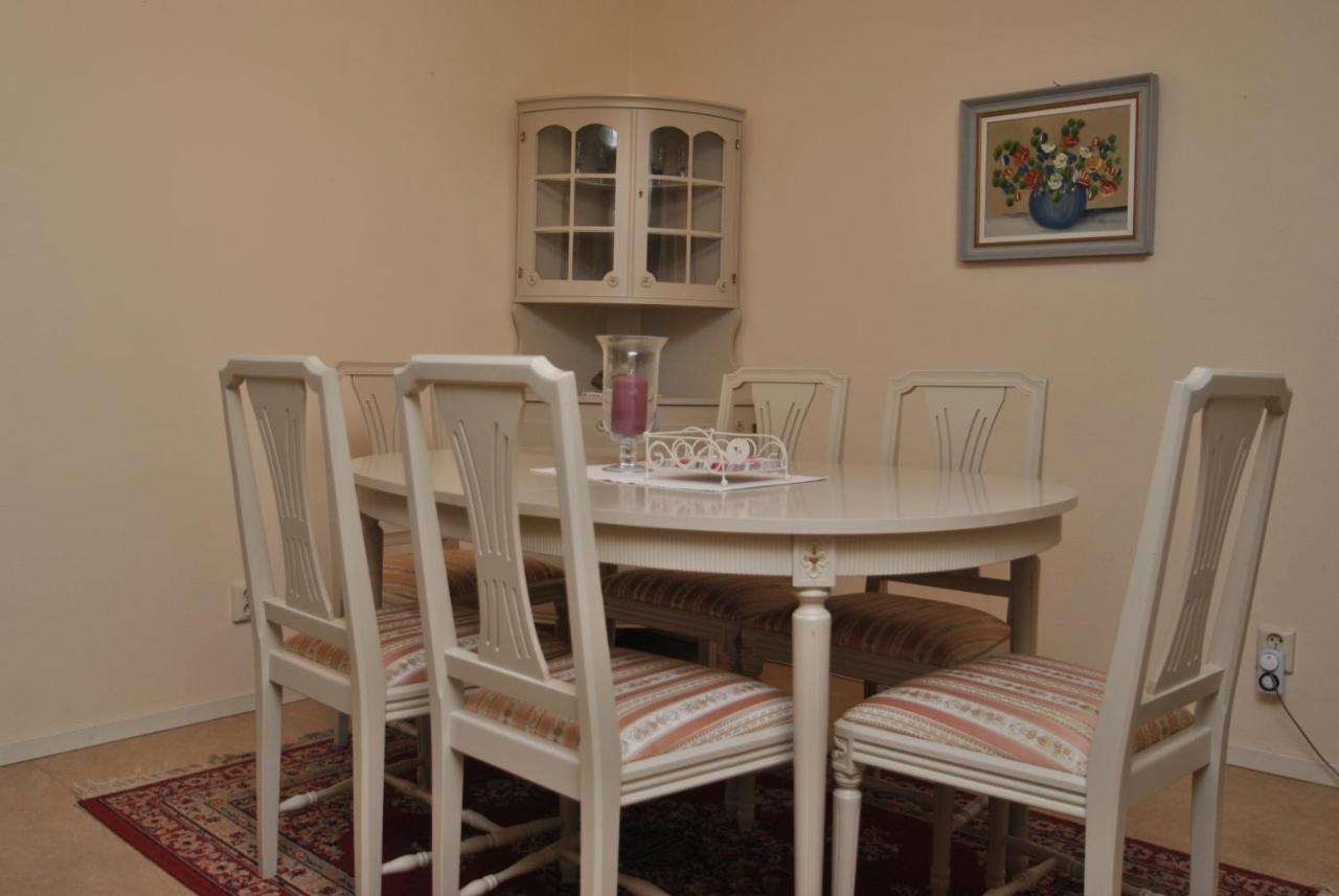 Lenas Bed & Breakfast Degerfors Экстерьер фото